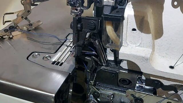 заправка ниток оверлока JACK E3 смотреть онлайн