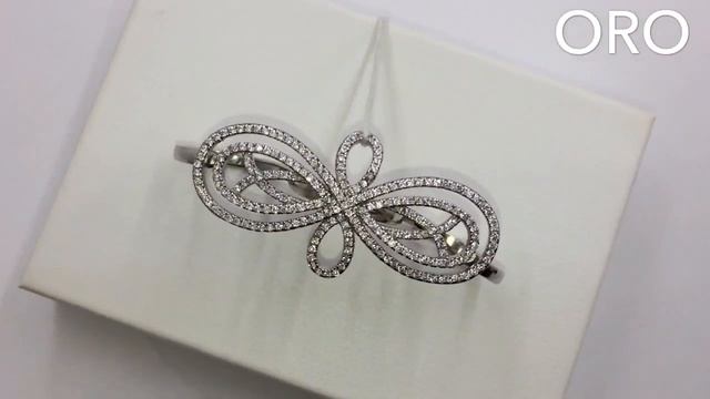 Роскошное кольцо из серебра с фианитами смотреть онлайн