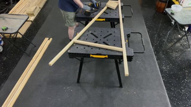 🌹 Build a DIY Decorative Obelisk/Trellis Garden Support for Climbing Roses, Clematis & Hydrangea смотреть онлайн