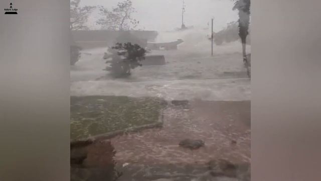 Turkey Battered! Storms, Major Floods, Storm Surge bombard Zonguldak Without Mercy смотреть онлайн