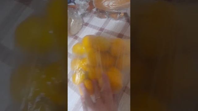когда мама купила мандарины а у тебя аллергия на них ? смотреть онлайн