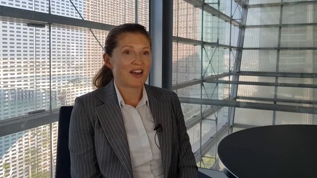 Advisors ME Zoe Wise advises free-zone companies to get ready for VAT смотреть онлайн