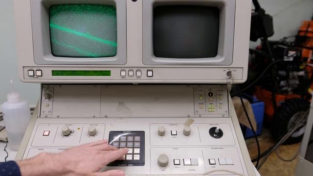 Вопрос про JEOL JSM-5300 смотреть онлайн