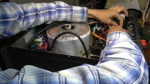 Усилитель INVOTONE 2400 Вт. Интересный ремонт