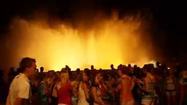 Поющие фонтаны в Барселоне! смотреть онлайн