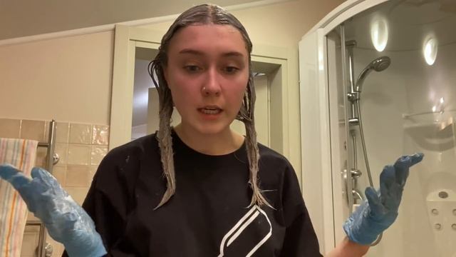 сама перекрасилась в БРЮНЕТКУ *fail* смотреть онлайн