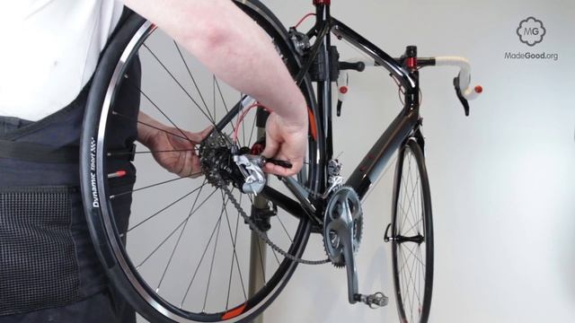 Check The Dishing On A Bike’s Wheel Rim смотреть онлайн