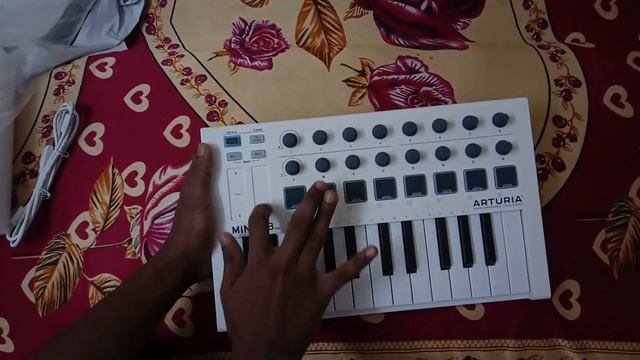 Arturia Minilab MK2 Unboxing and First Impression -Tamil смотреть онлайн