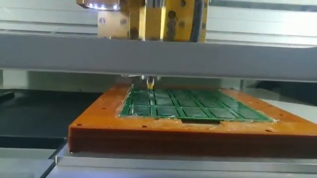 Routed PCB Depaneling Machine, PCB Routing Machine,CNC Router Machine of PCB,CW-F04 смотреть онлайн