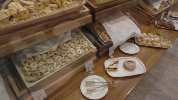 Легендарная гостиница "Космос" в Москве / The legendary Cosmos Hotel in Moscow