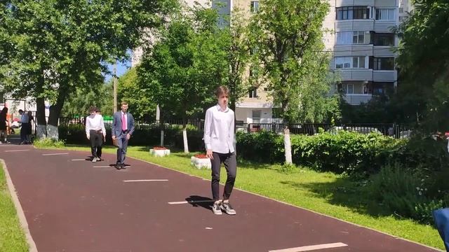 Вручение аттестатов 9-х классов Школа 2 смотреть онлайн