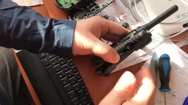 Motorola TRKL-T7 Разбираем И Ремонтируем смотреть онлайн