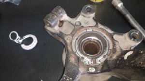 Горит абс ниссан Марч заменил ступичный подшипники