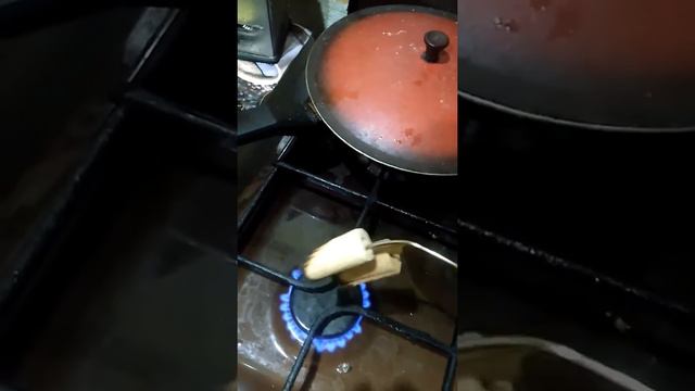 эксперимент...вафельные ролики оказывает- они ГОРЯТ... смотреть онлайн