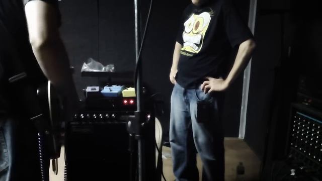 Bobby DeVito & Modulation - Bigfoot Magnavibe, Foxrox Aquavibe, Ibanez CS-505 chorus смотреть онлайн