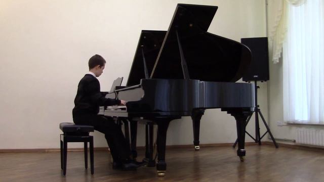 Иван Бобырь, фортепиано, 10 лет.