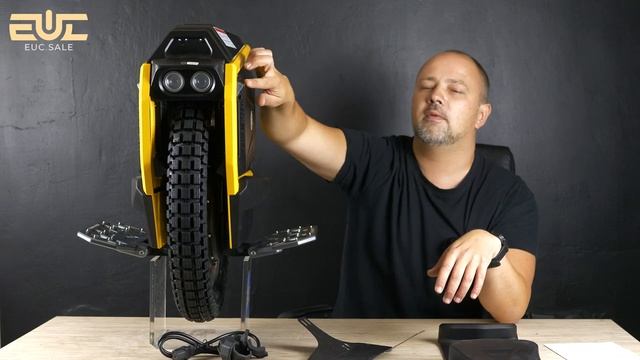 EXTREME BULL - XM (Review English)