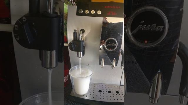 Cappuccino Jura X5 смотреть онлайн