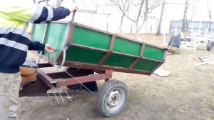 Обзор самосвального прицепа для мотоблока