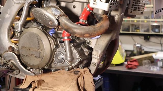 Honda CRF450R Engine Install and First Start смотреть онлайн