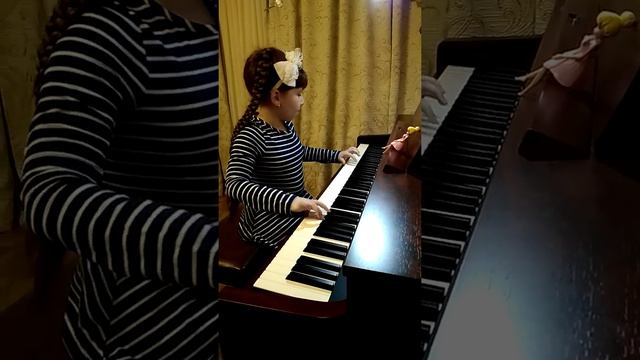 "Mariage d'amour "Paule de Senneville" ??????Исполняет Ариана Петухова 8 лет смотреть онлайн