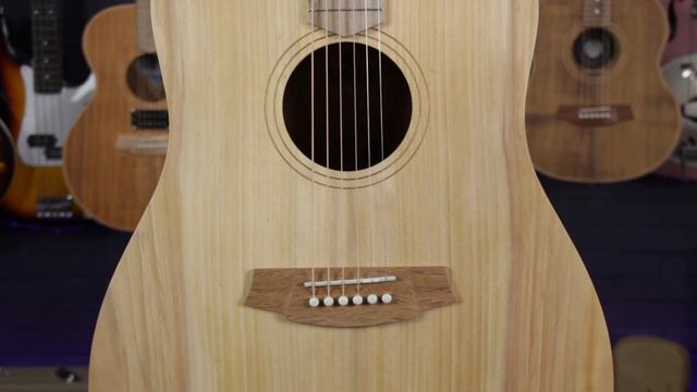 Cole Clark Fat Lady FL1...All Solid Bunya/Maple Dreadnought Acoustic For Under £1000!