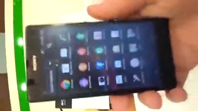 Sony Xperia z приехал с ремонта) смотреть онлайн