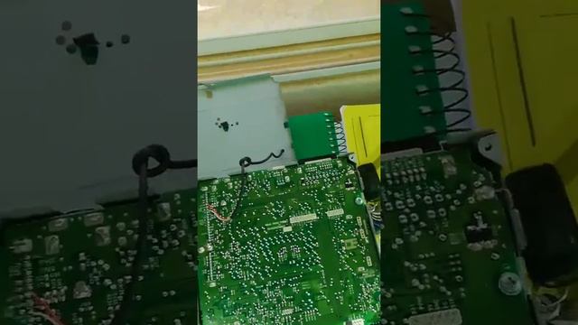 Auxiliary input for Car Audio System, Hyundai,Kia, Toyota. إضافة مدخل Aux للنظام الصوتي للسيارات. смотреть онлайн