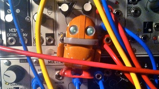 Ishome - ID (from Imaginary friend live act) смотреть онлайн