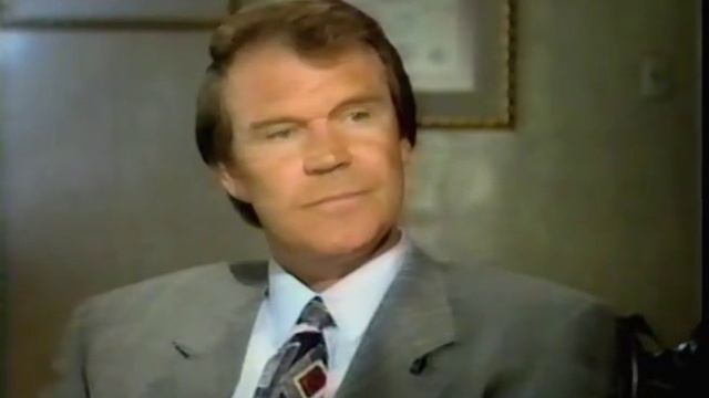 Glen Campbell Talks With John Tesh смотреть онлайн