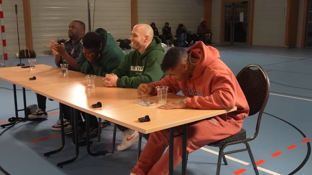 KORB!.. 😱 Erkenne den PROFI-BASKETBALLER | Nahim Sky смотреть онлайн