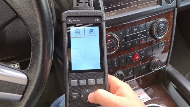 Автосканер Launch Creader CR611 - Официальный. Launch Creader CR619 из Aliexpress. Какой выбрать?! смотреть онлайн