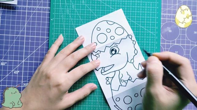 РАЗВИВАЮЩИЕ ИГРЫ с малышом. Динозавр в яйце из бумаги своими руками смотреть онлайн