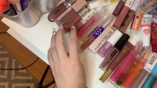 Мой туалетный столик и стеллаж с косметикой ?/ обзор и хранение косметики? смотреть онлайн