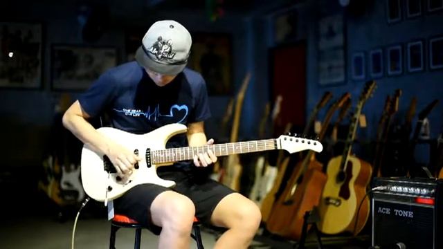 fernandes FR 55T смотреть онлайн