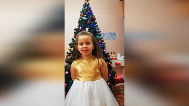 Цветкова Полина. Стихотворение А. Барто «Помощница». смотреть онлайн