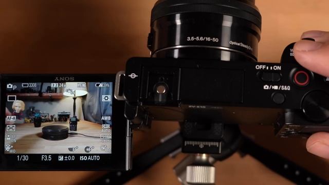 Sony ZV-E10 Beginners Guide - How-To Use The Camera смотреть онлайн