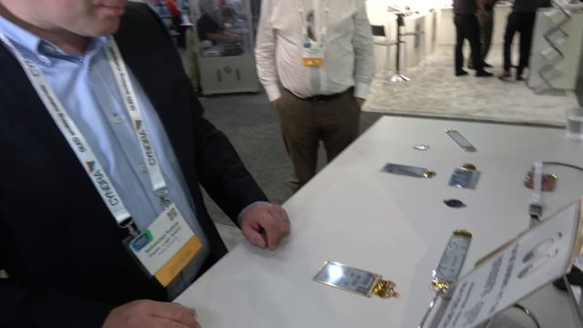 Foldable 10.2" E Ink e-reader, Fashion, Flexible Plastic Logic, Smartwatch, Smart Card and more смотреть онлайн