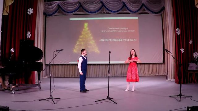 Дуэт Эмилии и трактирщика - "Обыкновенное чудо" смотреть онлайн