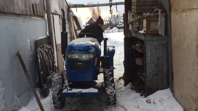 Последний бык и гонки на минитракторе))) смотреть онлайн