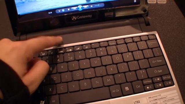 Gateway LT22 Hands On @ Netbook Summit (German)