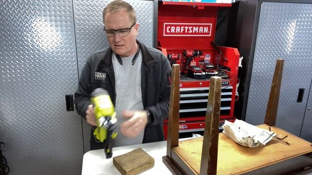 How To Set Up Your Ryobi P320 AirStrike Battery Powered Brad Nailer For Your DIY Work Working Use смотреть онлайн