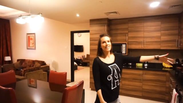 Take a Tour: Dunes Hotel Apartments in Dubai смотреть онлайн
