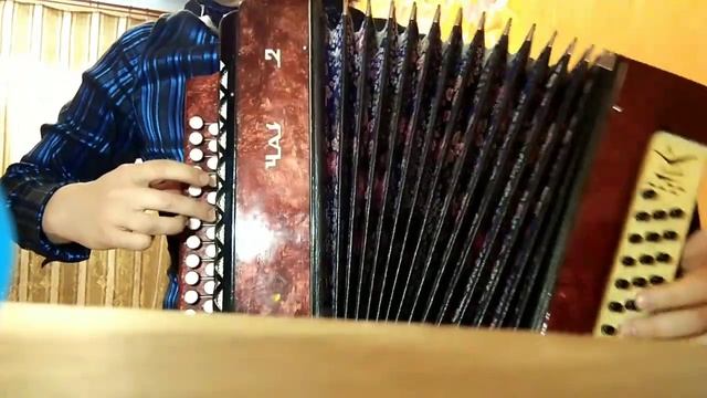 Мужичок с гармошкой на гармони без слов, Наташа Королева смотреть онлайн