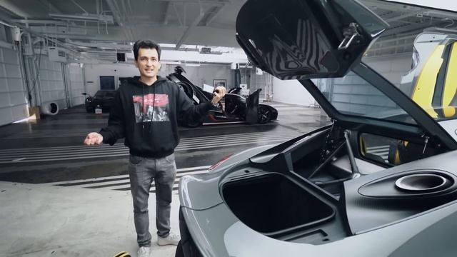 Едем на 1700 л.с. GEMERA! KOENIGSEGG за 130 МЛН + AGERA RS. Обзор и тест-драйв сразу двух гиперкаро смотреть онлайн