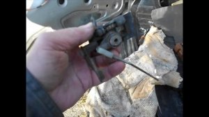 ШЕВРОЛЕ НИВА  замена замка багажной двери