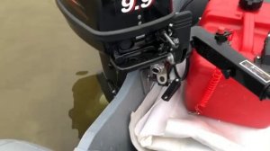 как правильно заводить лодочный мотор в первый раз из коробки!