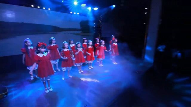 Детский вокальный ансамбль "Фани-Микс", руководитель Агафонова Екатерина Валерьевна. смотреть онлайн