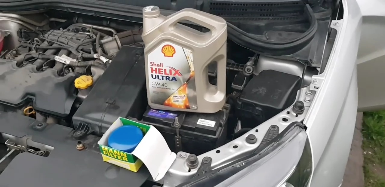 Лада Веста О ЗАМЕНЕ МАСЛА В ДВИГАТЕЛЕ смотреть онлайн