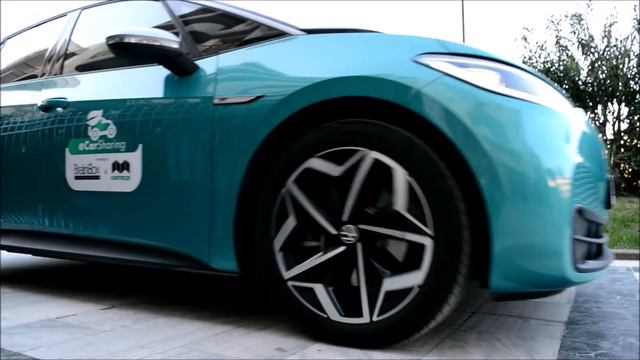 Fully Automated Car Sharing System by BrainBox - Kosmocar смотреть онлайн